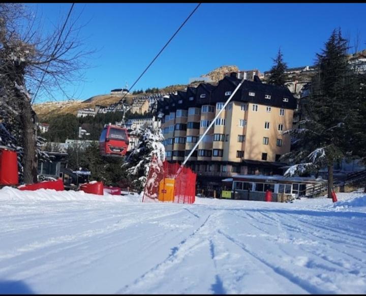Apartamento Ameto En La Plaza Pradollano"Junto Al Telecabina Borreguiles" Sierra Nevada Kültér fotó